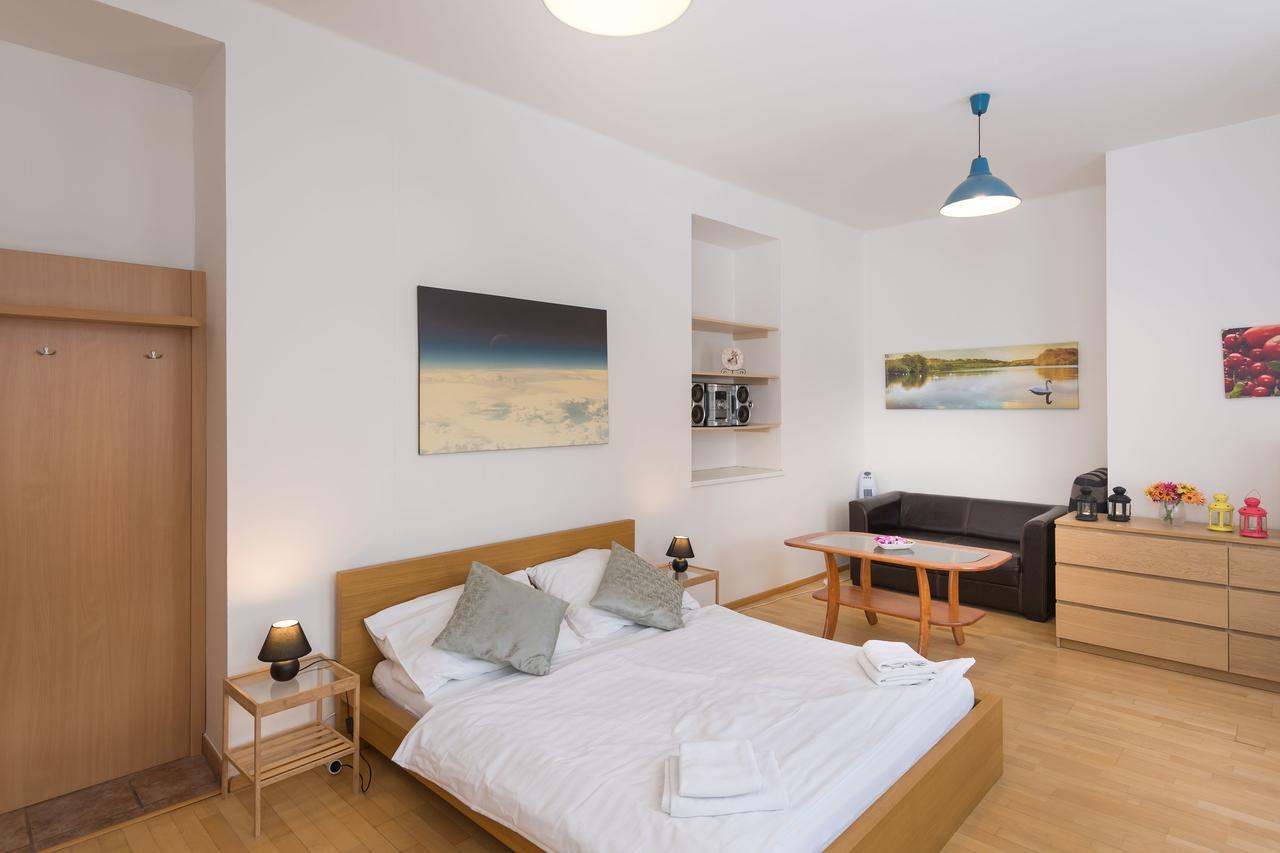 Spacious Apartments In The Heart Of Prag Rum bild