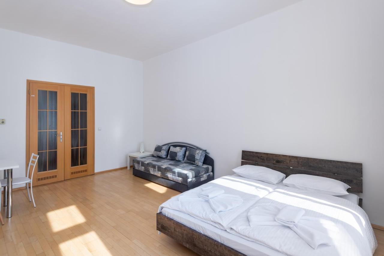 Spacious Apartments In The Heart Of Prag Rum bild